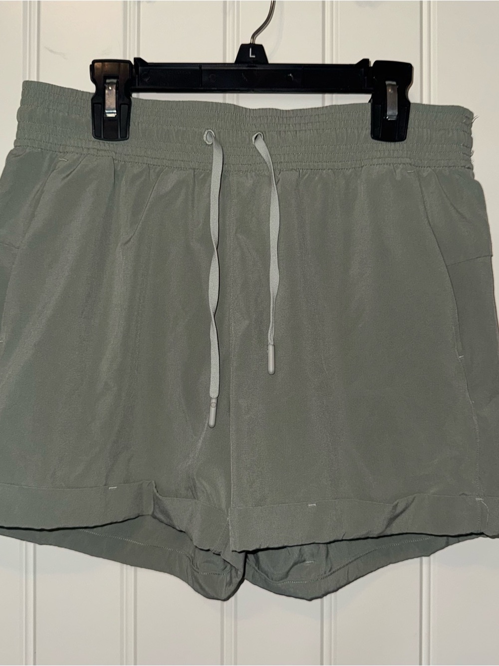 Lululemon Spring Break Away Shorts